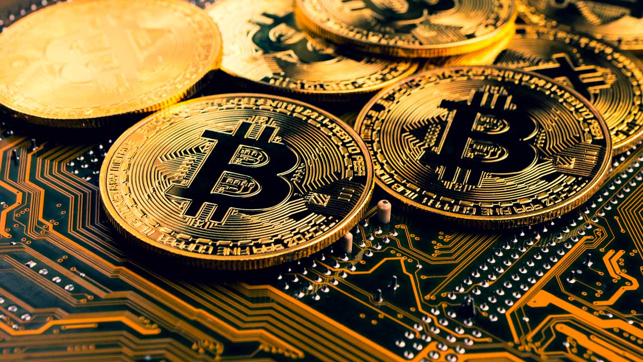 Bitcoin Madencileri Şubat Ayında 1 Milyar Doların Üzerinde Kazandı